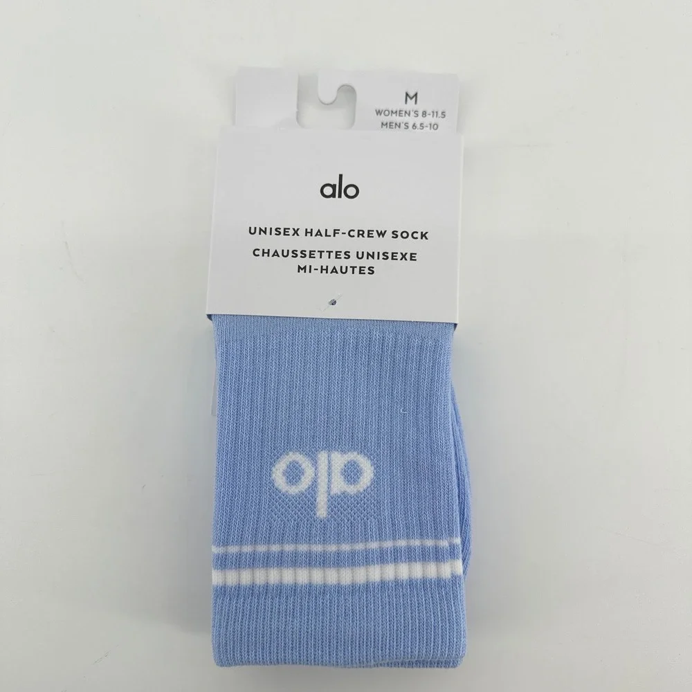 Alo Yoga Unisex Half-Crew Socks Seashell Blue White Logo Size M A0480U NEW